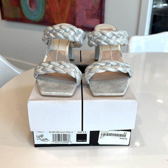 Dolce Vita Paily Silver Metallic Stella Block Heels 6.5 NEW!! - Picture 2 of 6